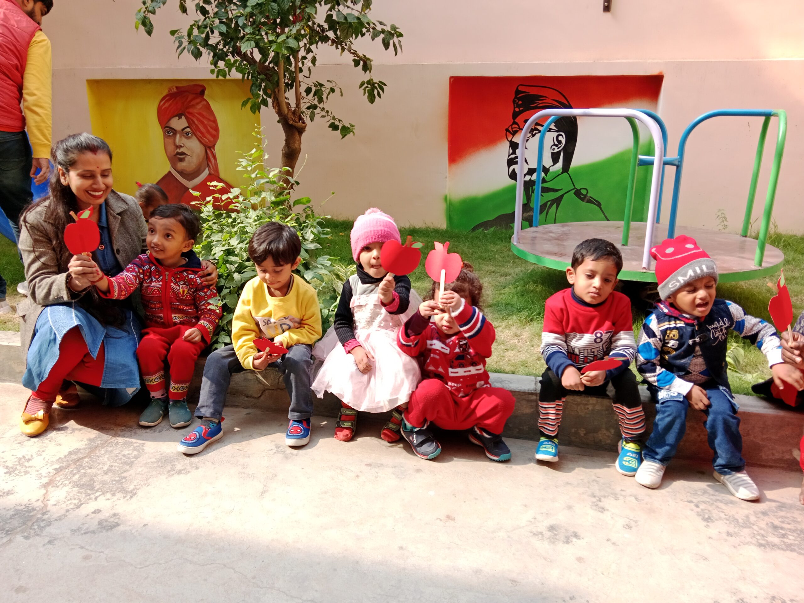 Daycare services in boring road Patna